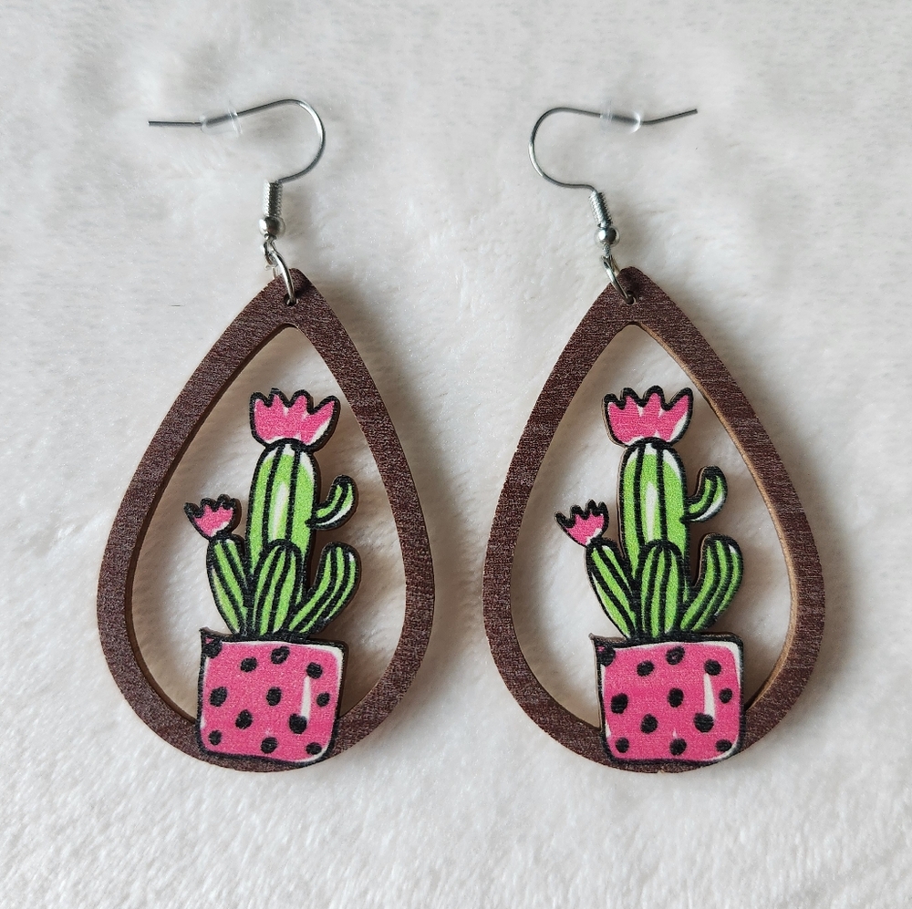 Cactus Teardrop Earrings with Pink Accents